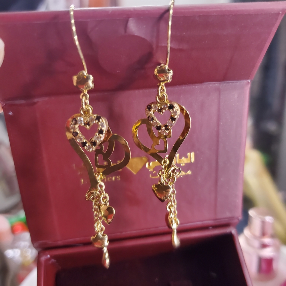 Elegent 18k Solid Gold Hearts Dangle Earrings - image 1
